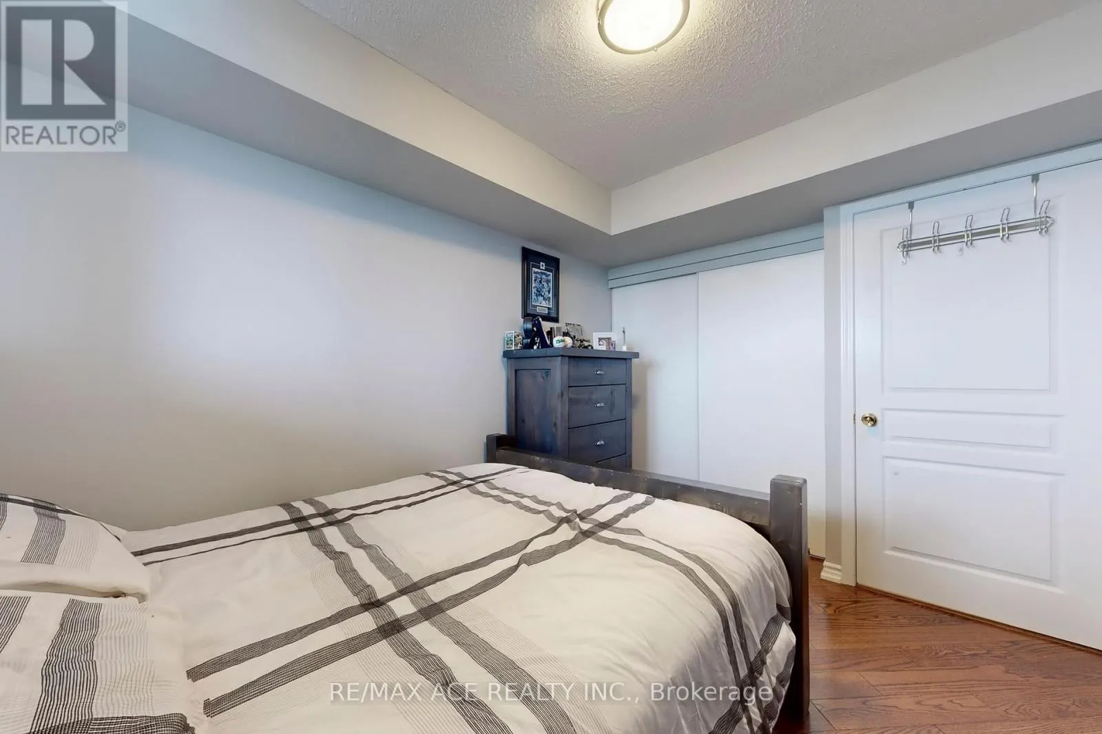 1108 - 29 NORTHERN HEIGHTS DRIVE