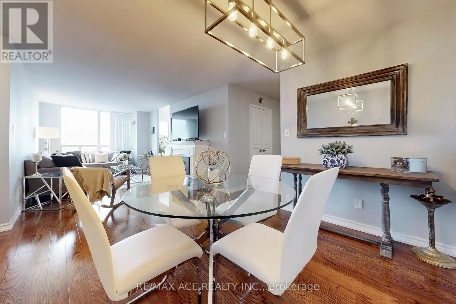 1108 - 29 NORTHERN HEIGHTS DRIVE