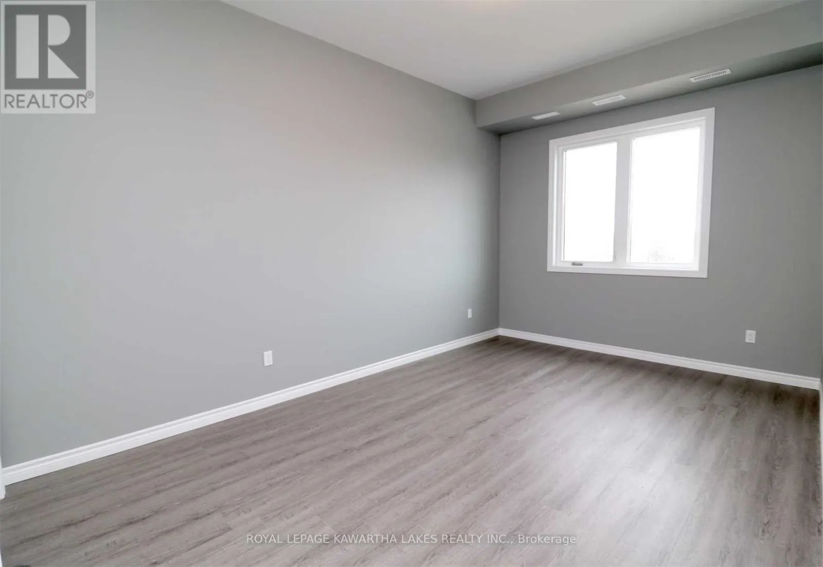 UNIT - 448 OSBORNE STREET, #Unit