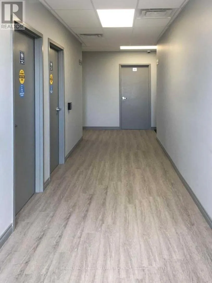 UNIT - 448 OSBORNE STREET, #Unit