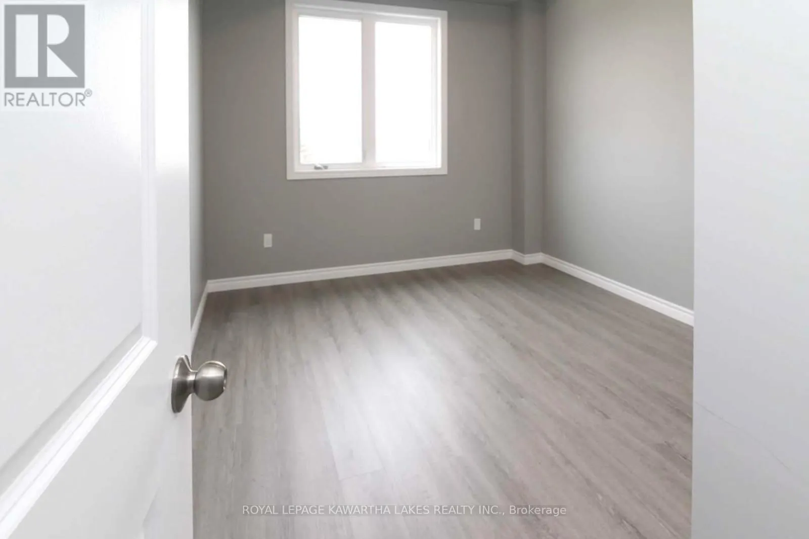 UNIT - 448 OSBORNE STREET, #Unit