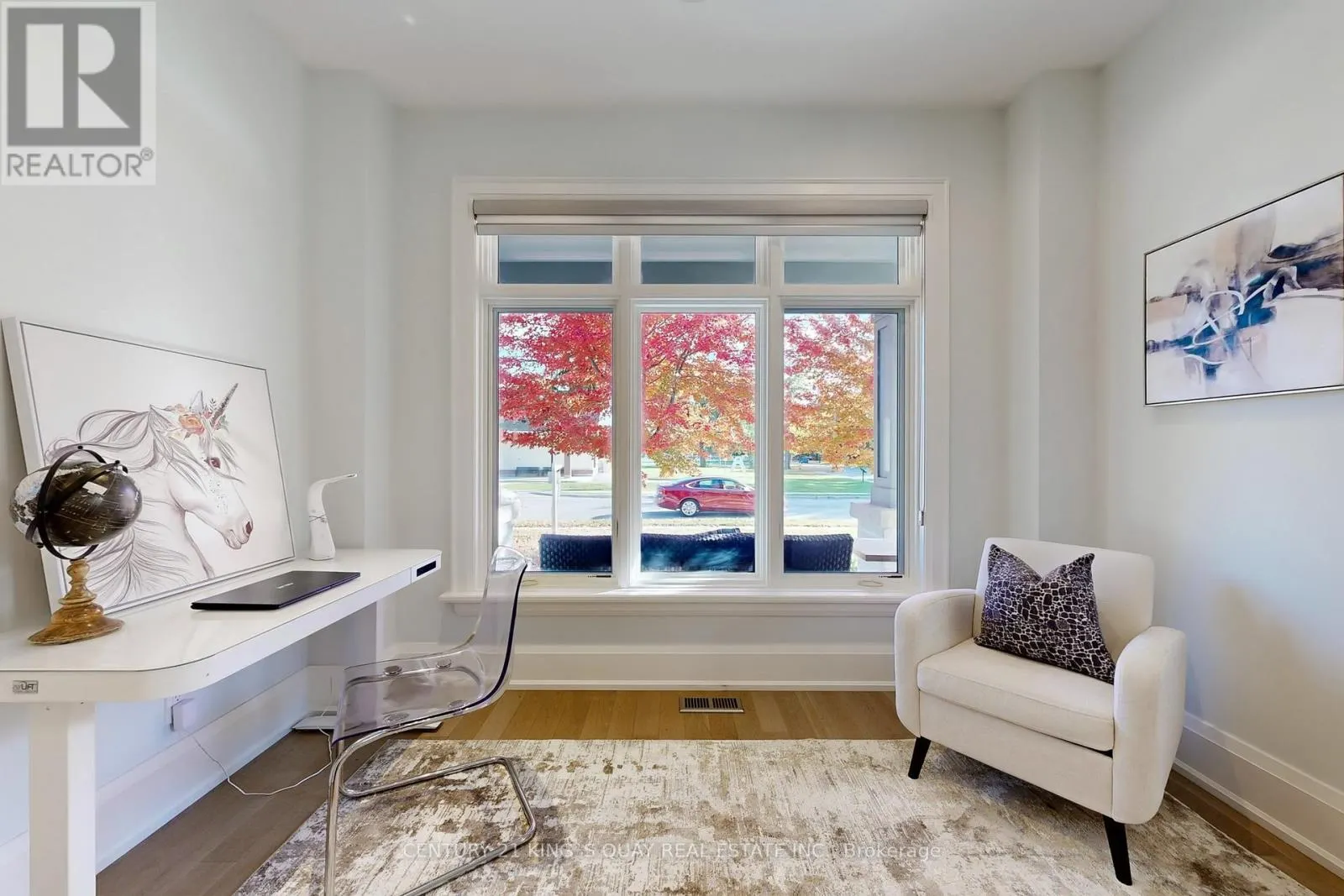 8 PARKWAY AVENUE