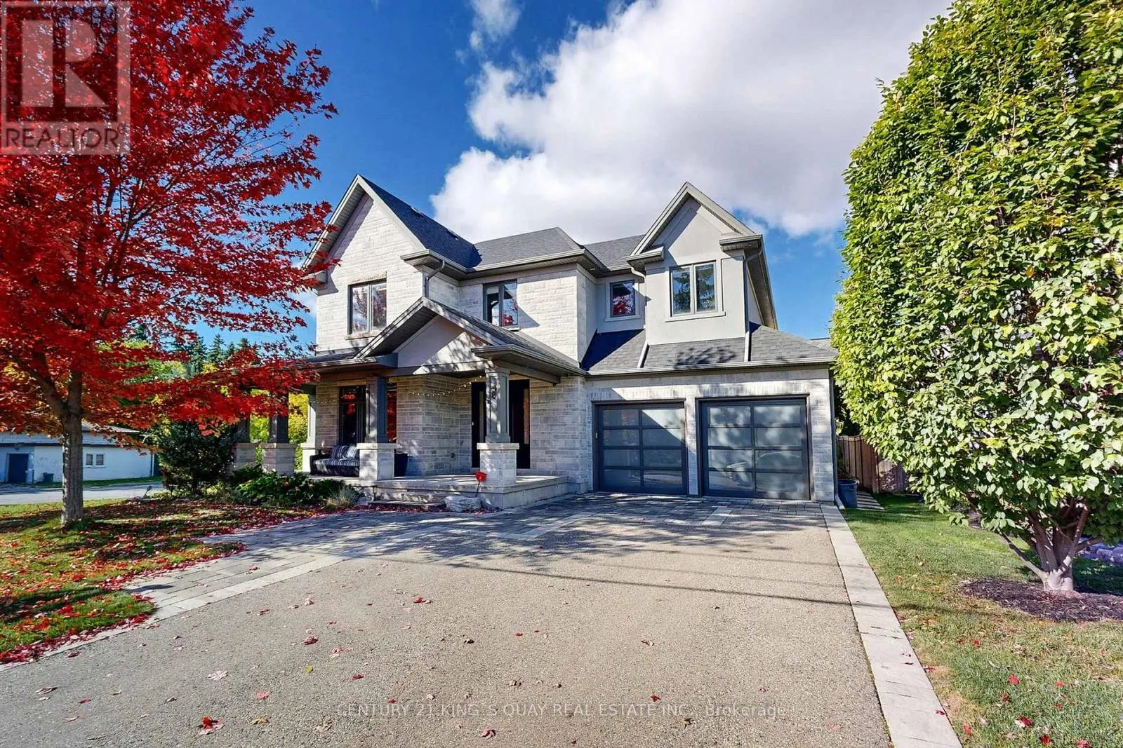 8 PARKWAY AVENUE