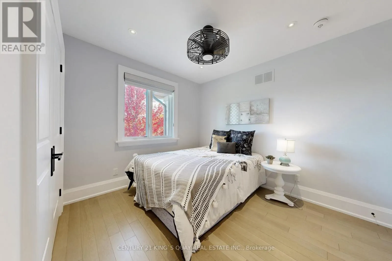 8 PARKWAY AVENUE