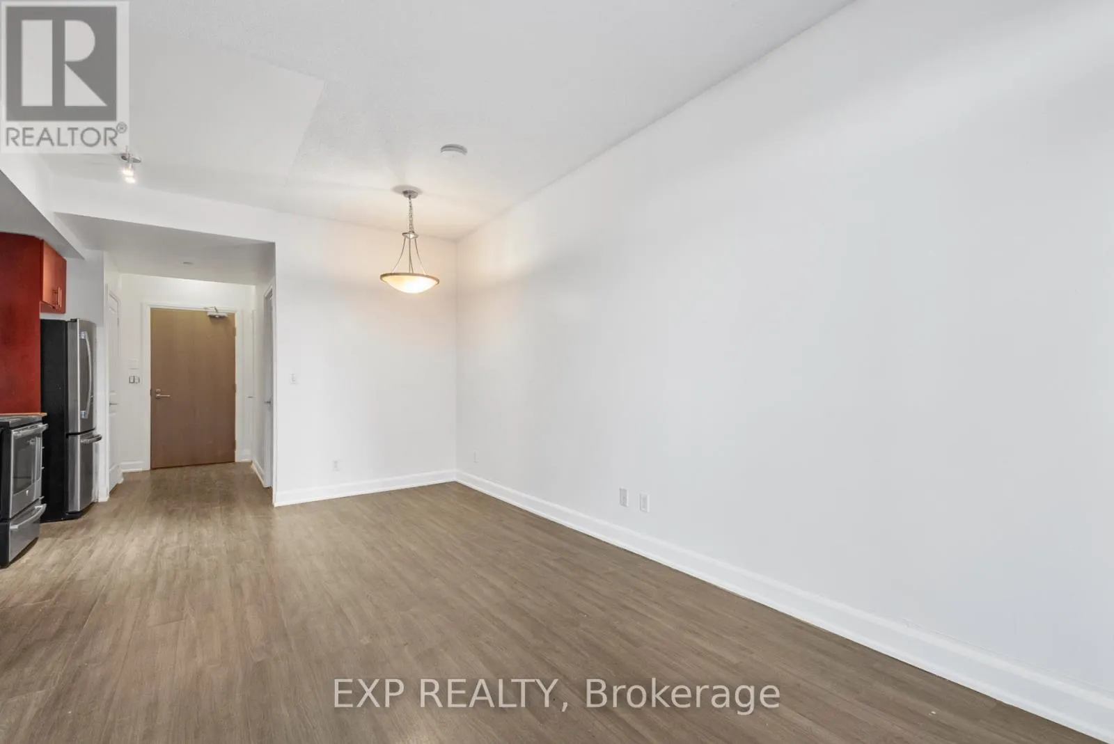 1011 - 7167 YONGE STREET