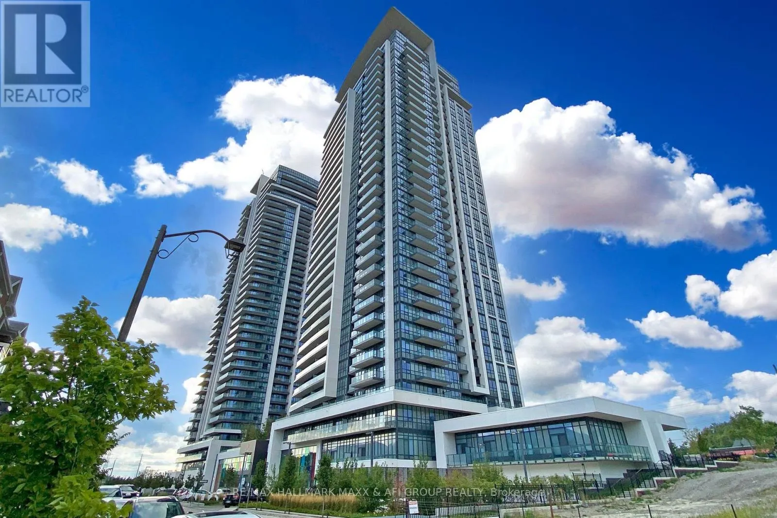 1207 - 12 GANDHI LANE