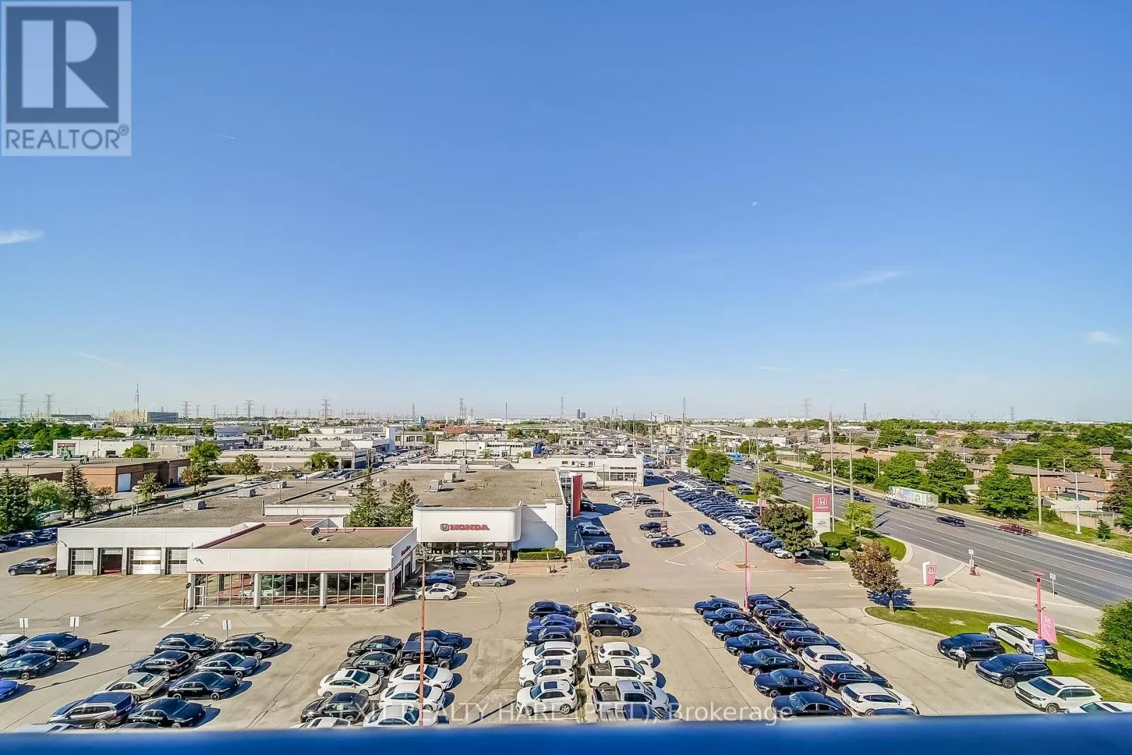 706 - 12 WOODSTREAM BOULEVARD