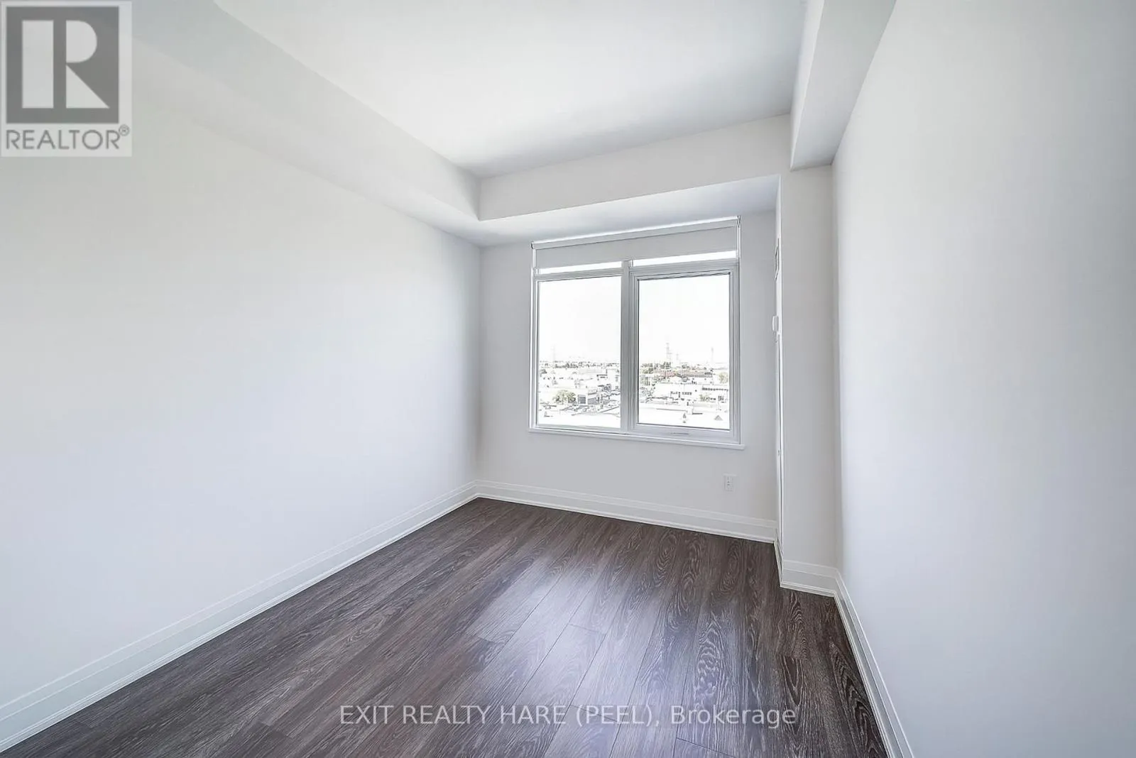 706 - 12 WOODSTREAM BOULEVARD