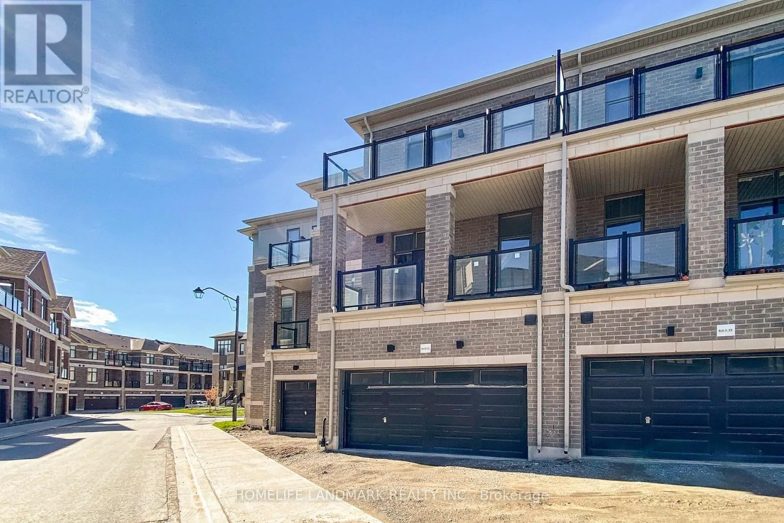17 KAHSHE LANE