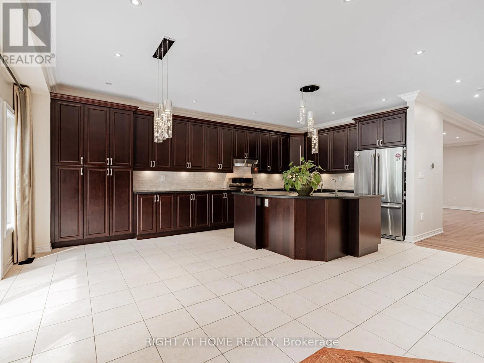 67 TIMNA CRESCENT