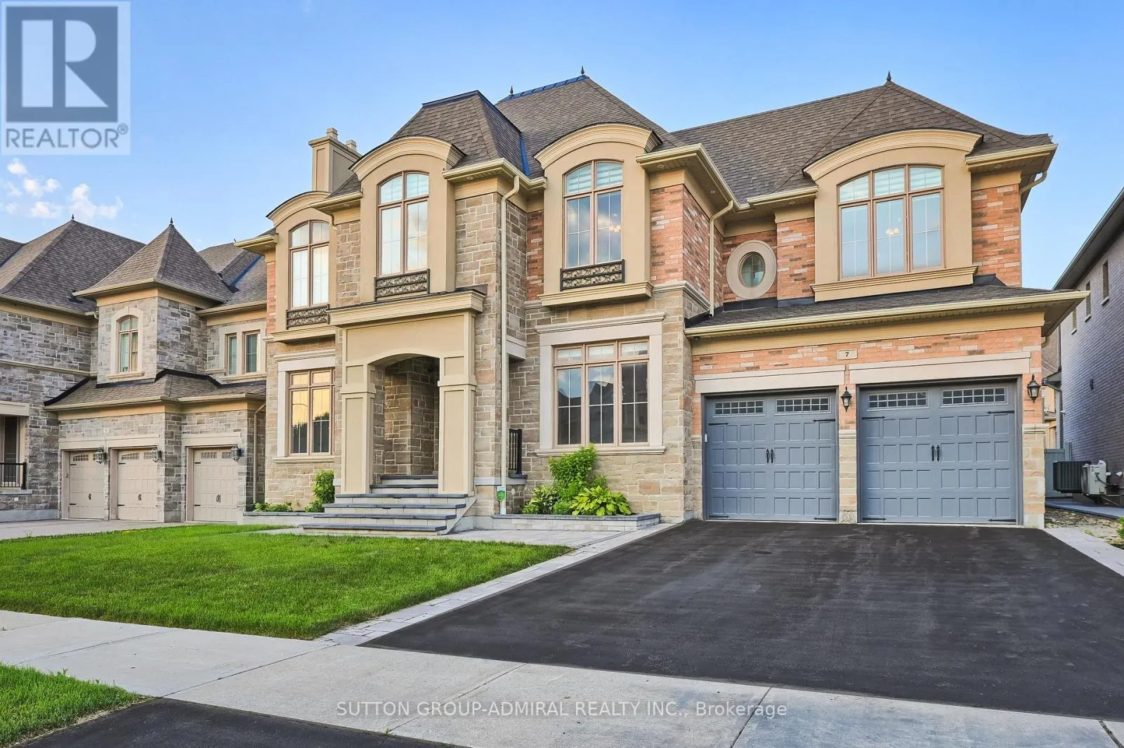 7 KINGHORN ROAD