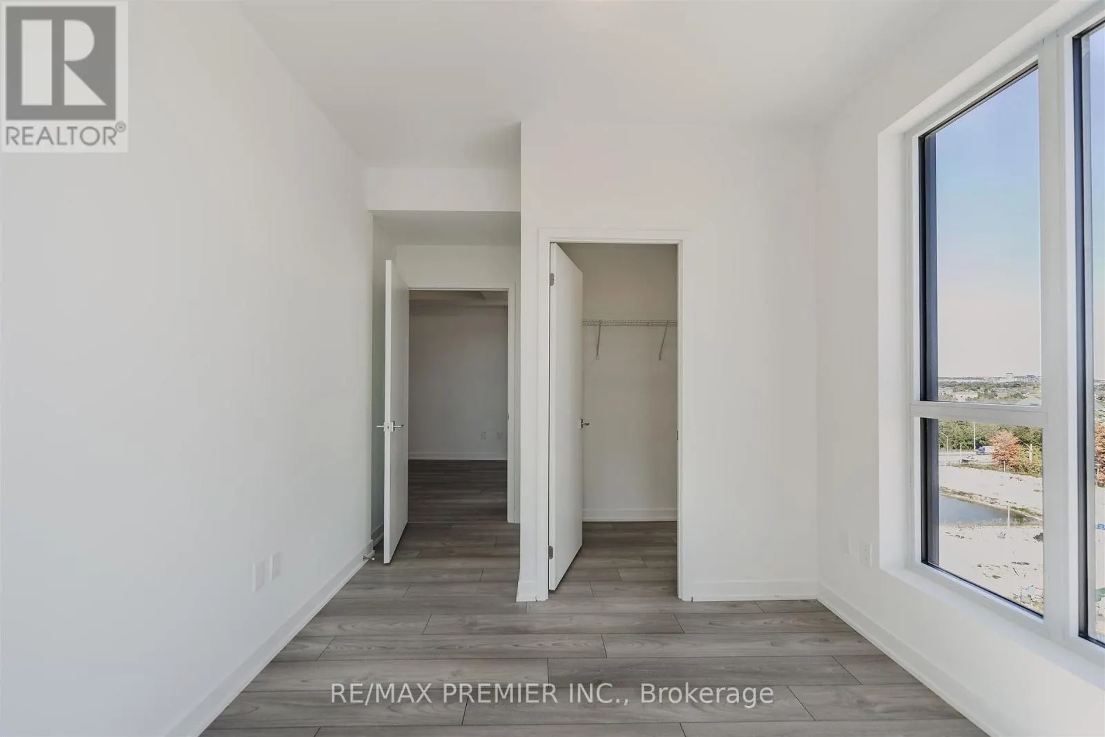 1009 - 474 CALDARI ROAD