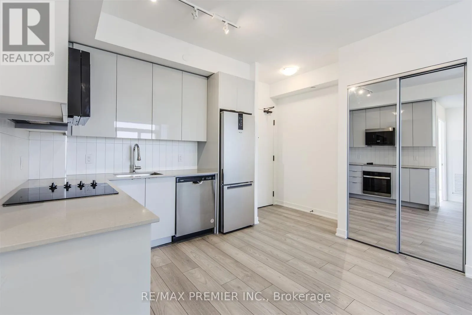 1009 - 474 CALDARI ROAD