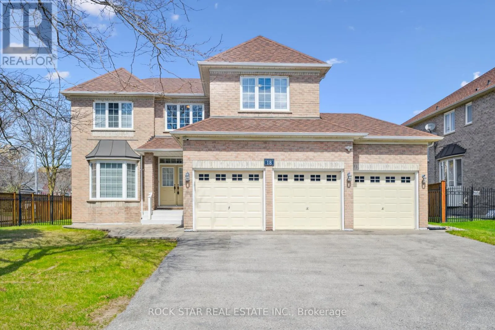 18 BURNDENFORD CRESCENT