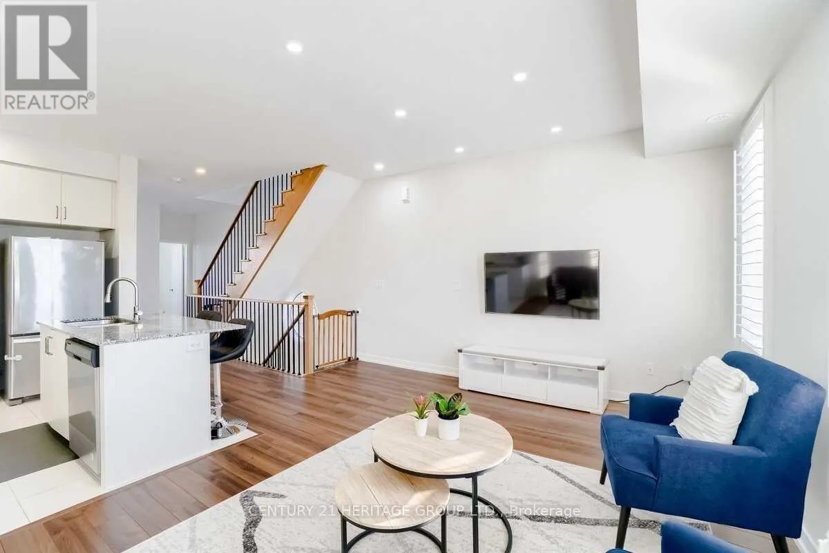 239 HARDING PARK