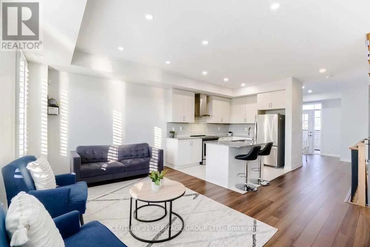 239 HARDING PARK