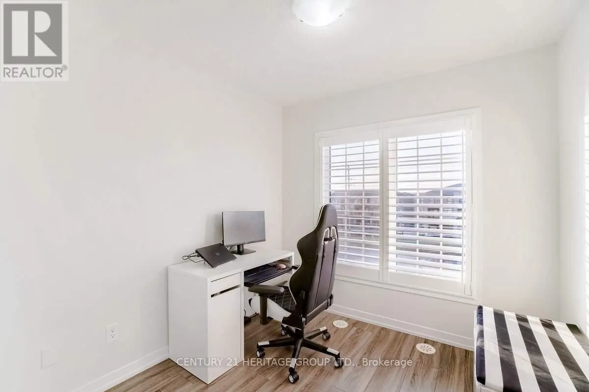 239 HARDING PARK