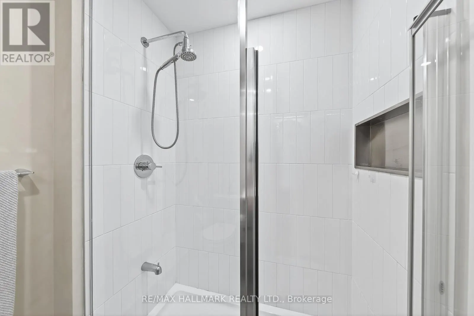 901 - 7950 BATHURST STREET
