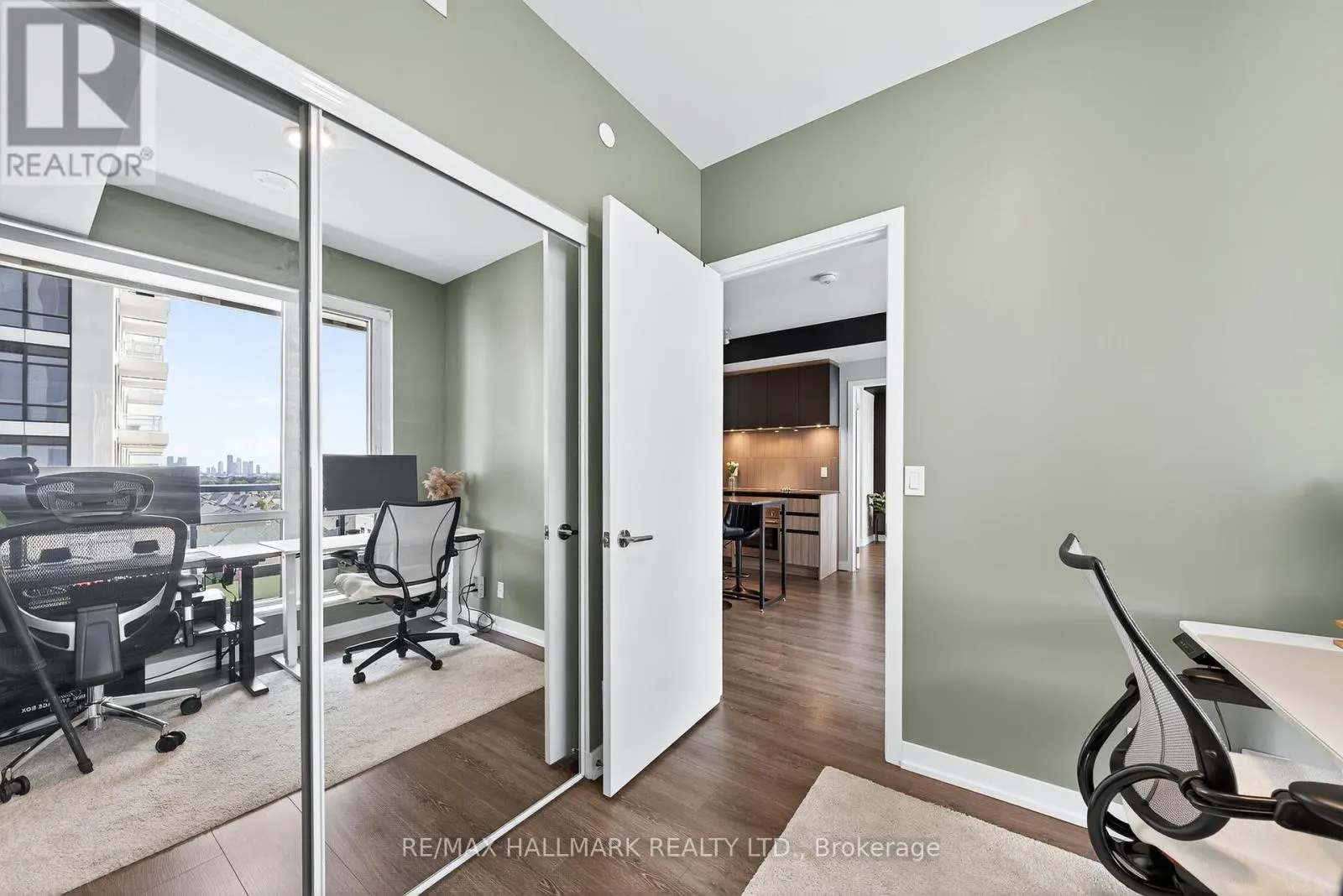 901 - 7950 BATHURST STREET