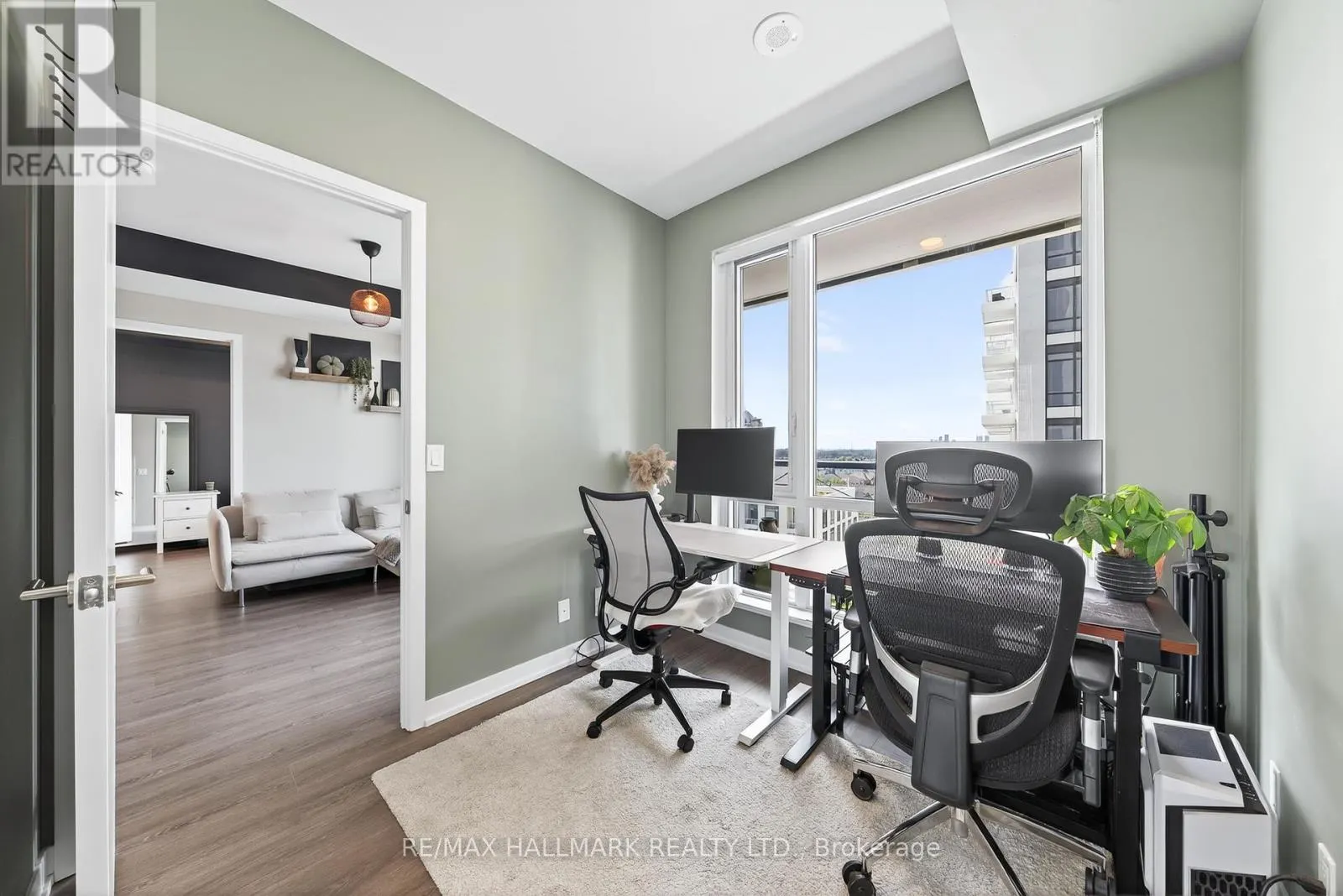 901 - 7950 BATHURST STREET