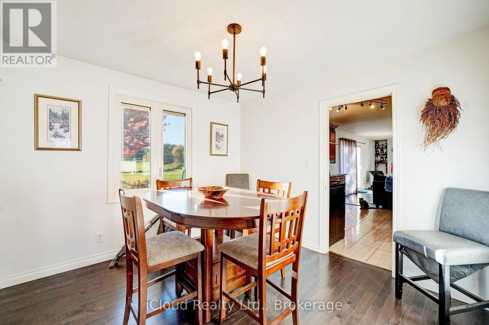 22186 KENNEDY ROAD