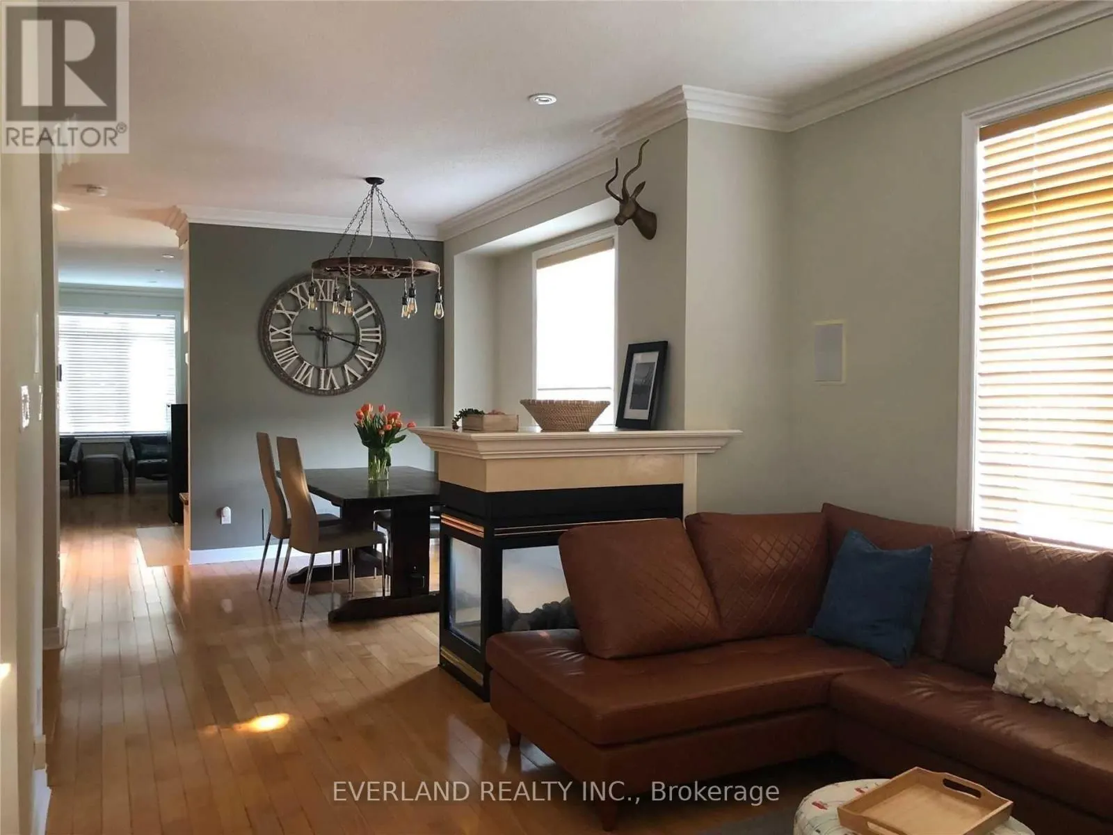34 DANCER'S DRIVE
