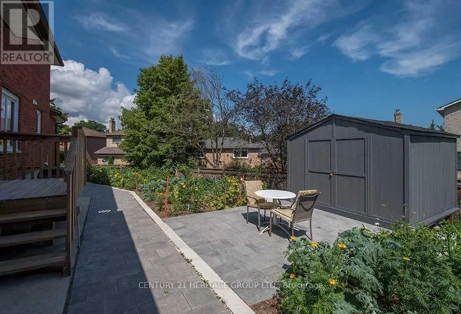 178 WARATAH AVENUE