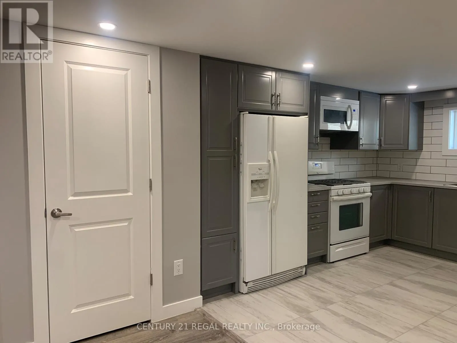 BSMT - 686 WOODBRIDGE AVENUE