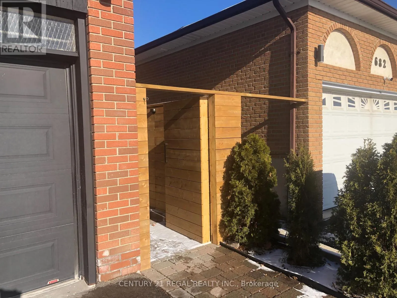 BSMT - 686 WOODBRIDGE AVENUE