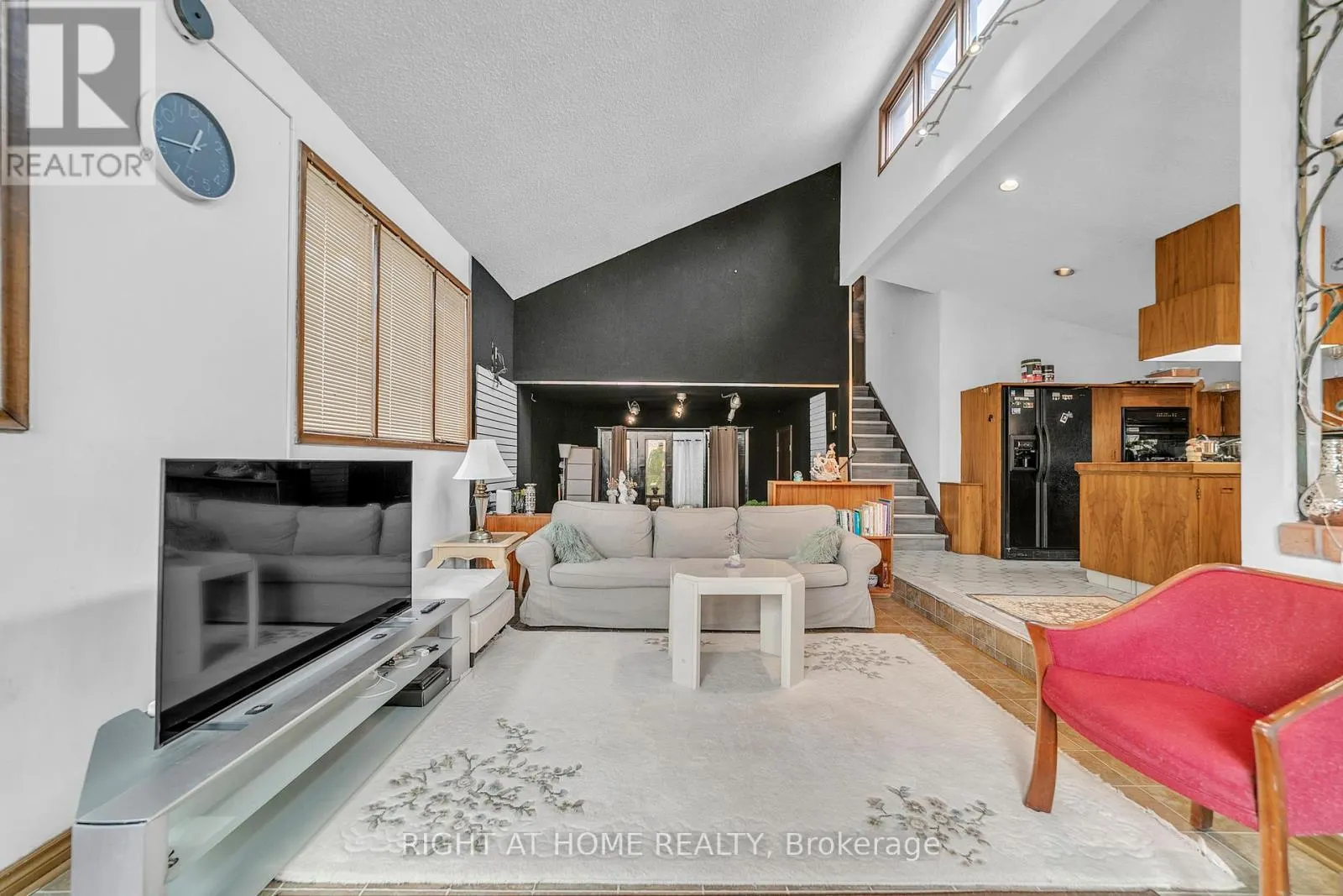 1015 DAVIS DRIVE