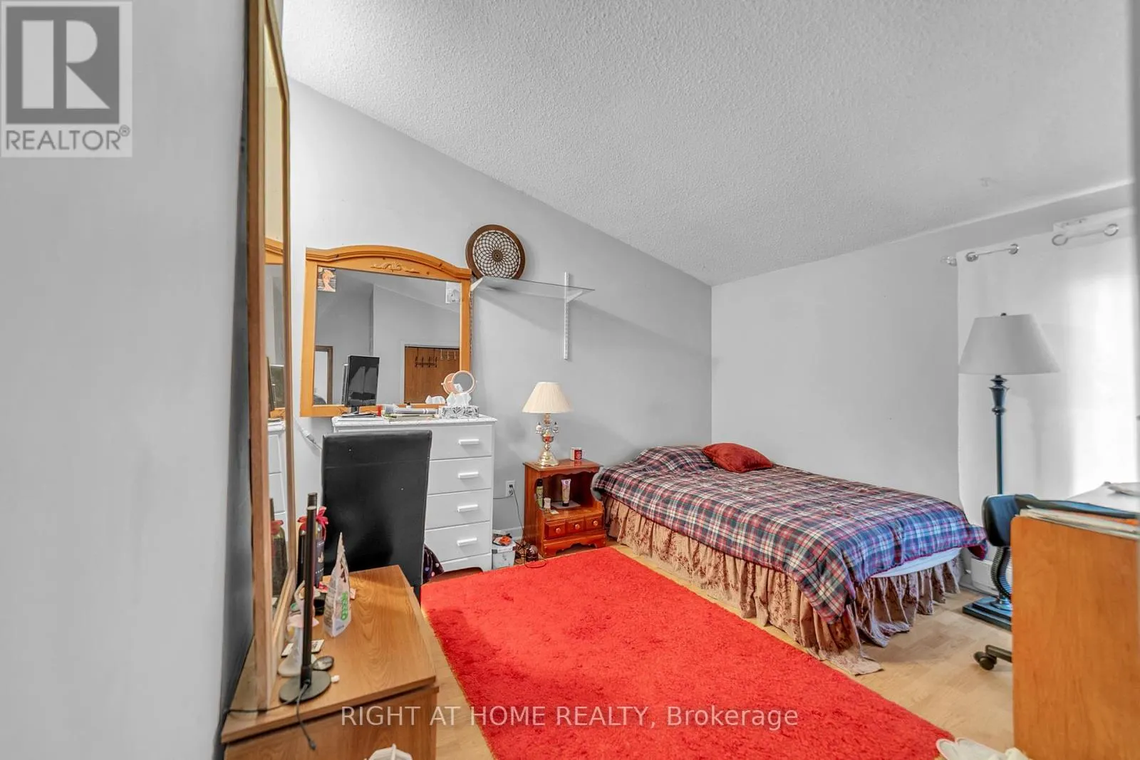 1015 DAVIS DRIVE