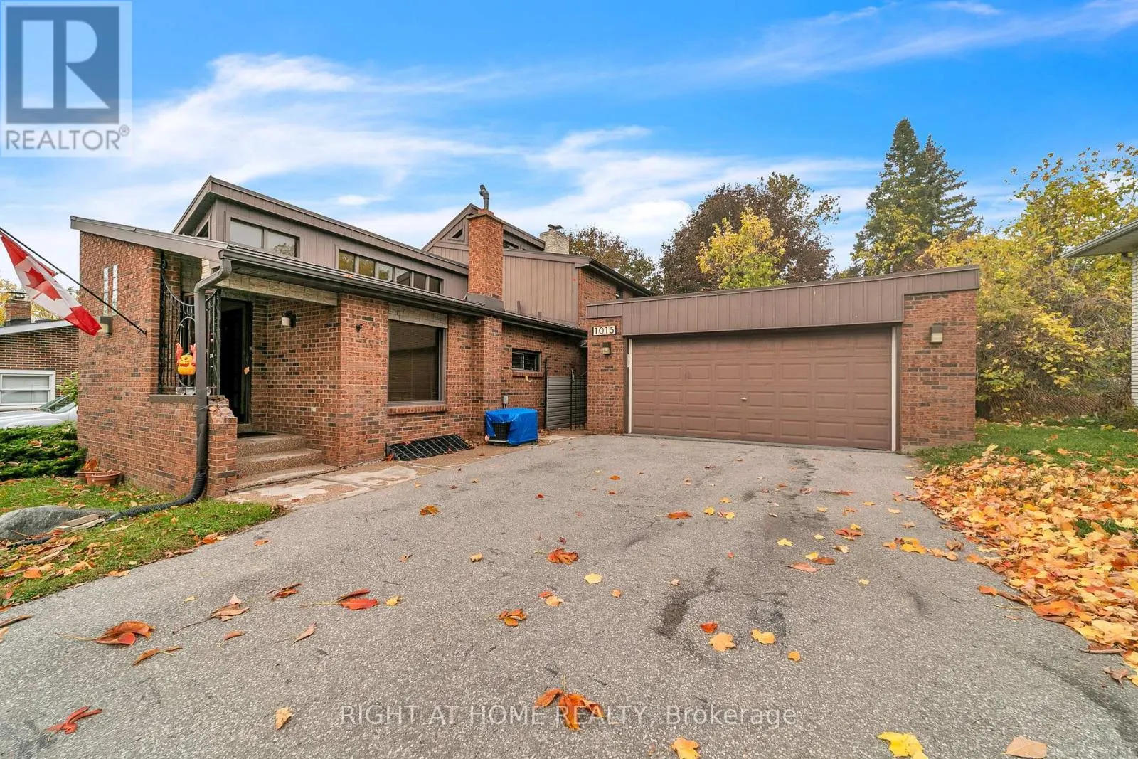 1015 DAVIS DRIVE