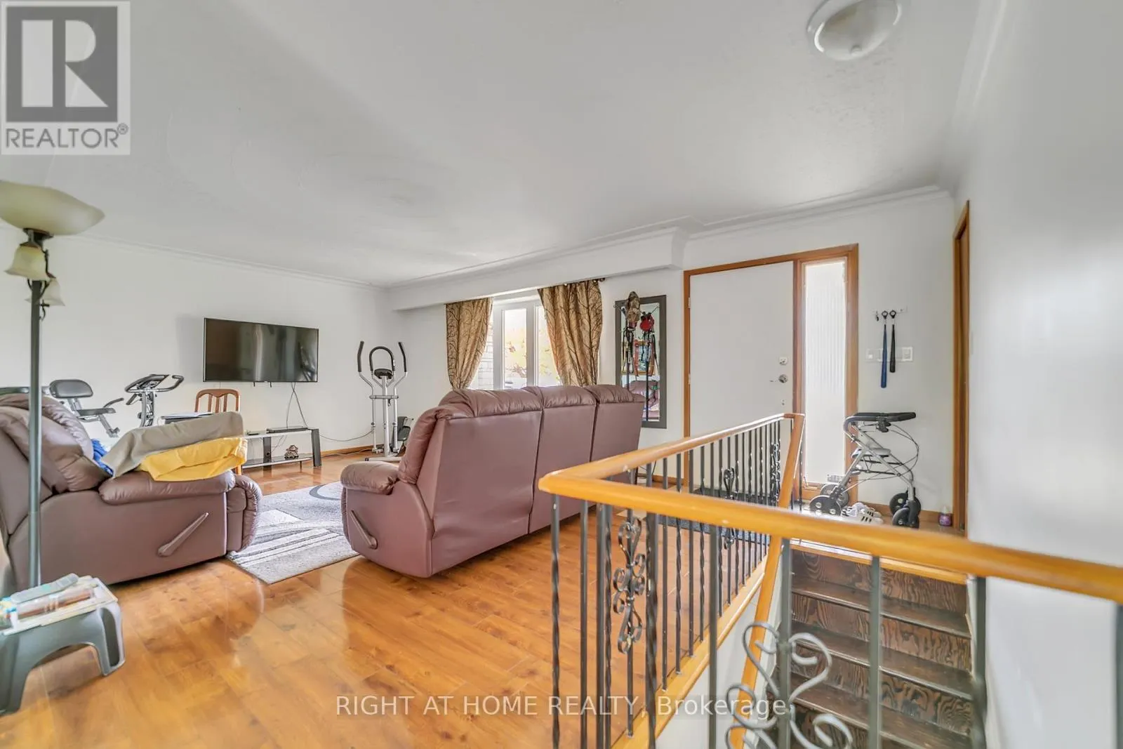 1025 DAVIS DRIVE