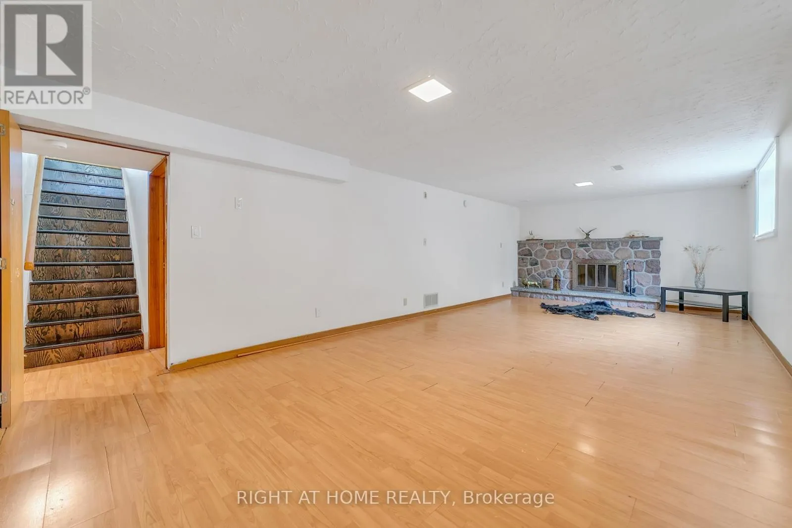 1025 DAVIS DRIVE