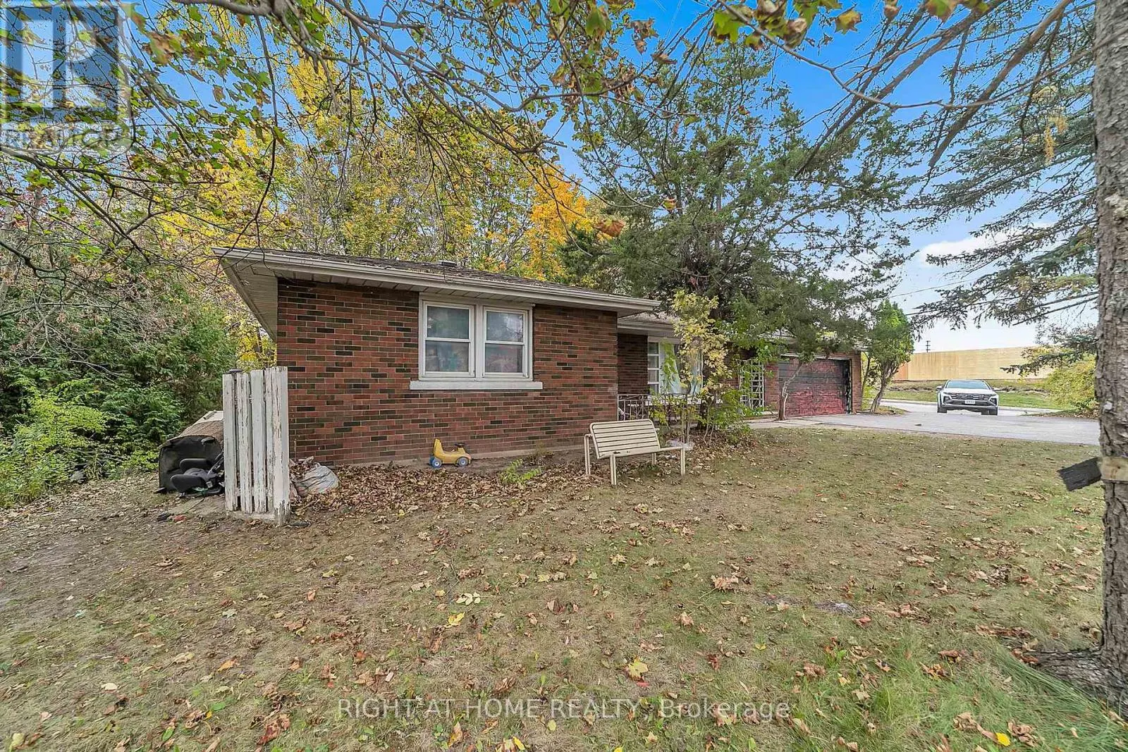 1029 DAVIS DRIVE