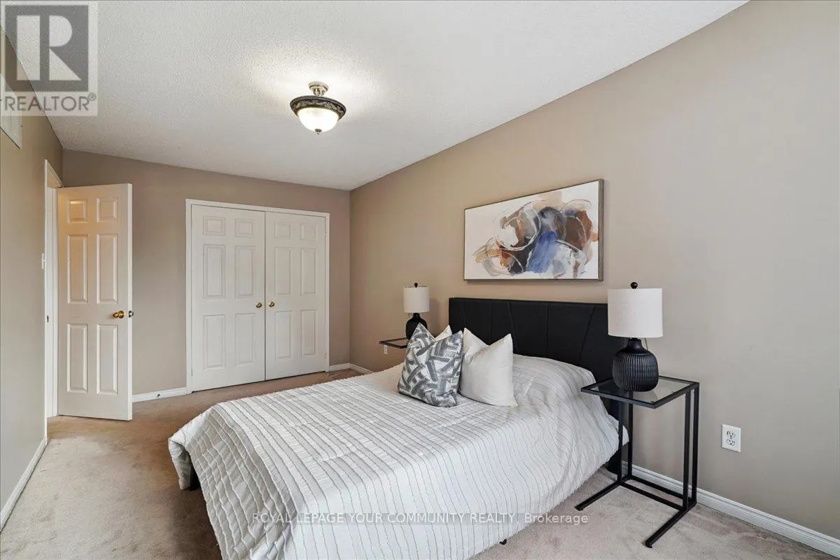 35 TIMBERVIEW DRIVE