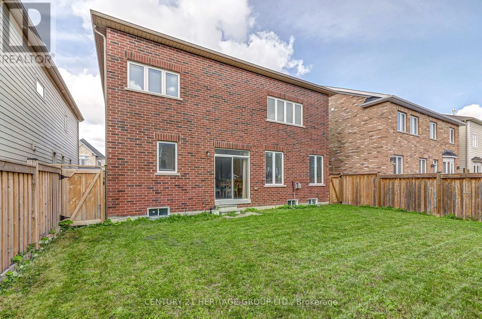 41 LEITH DRIVE