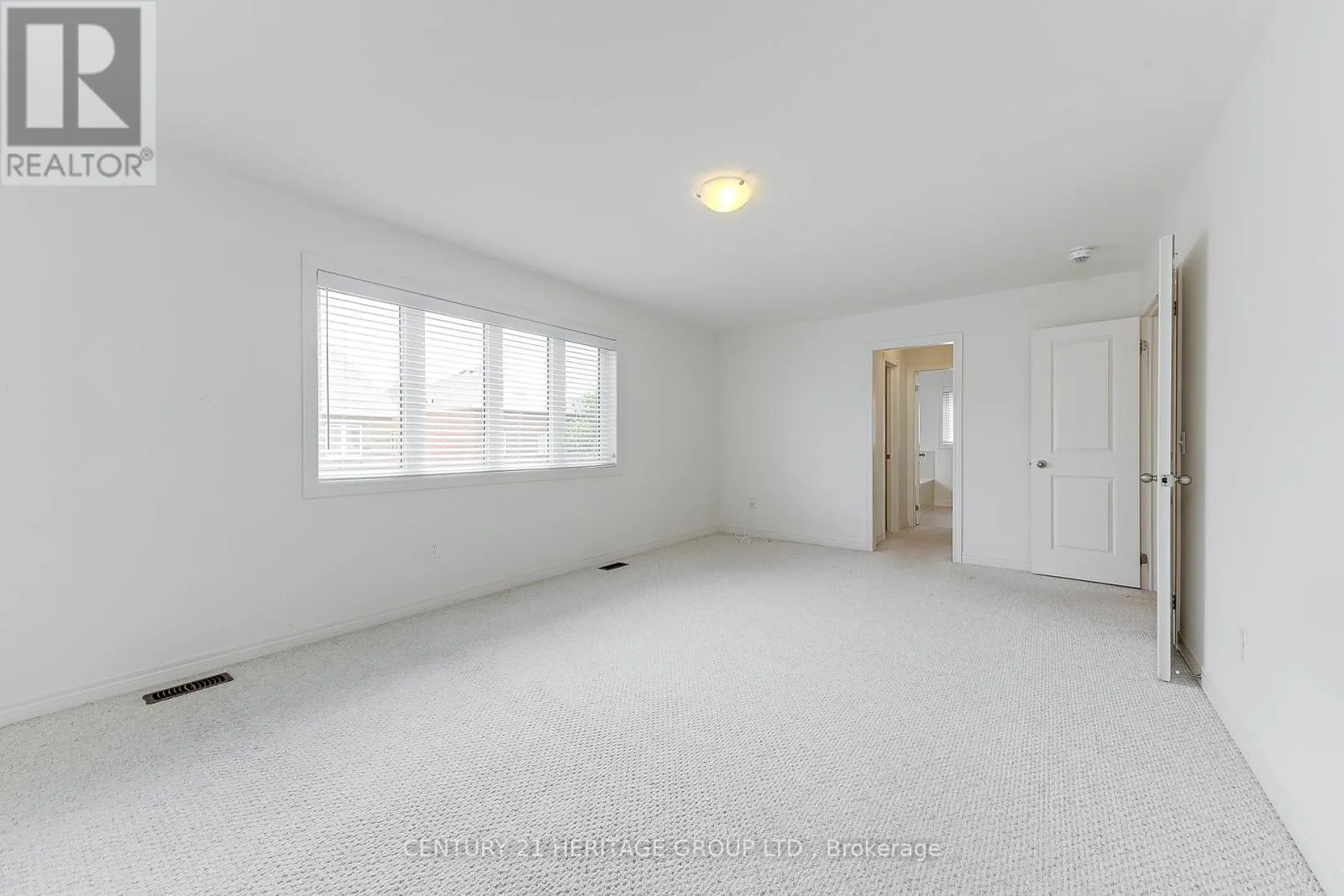 41 LEITH DRIVE