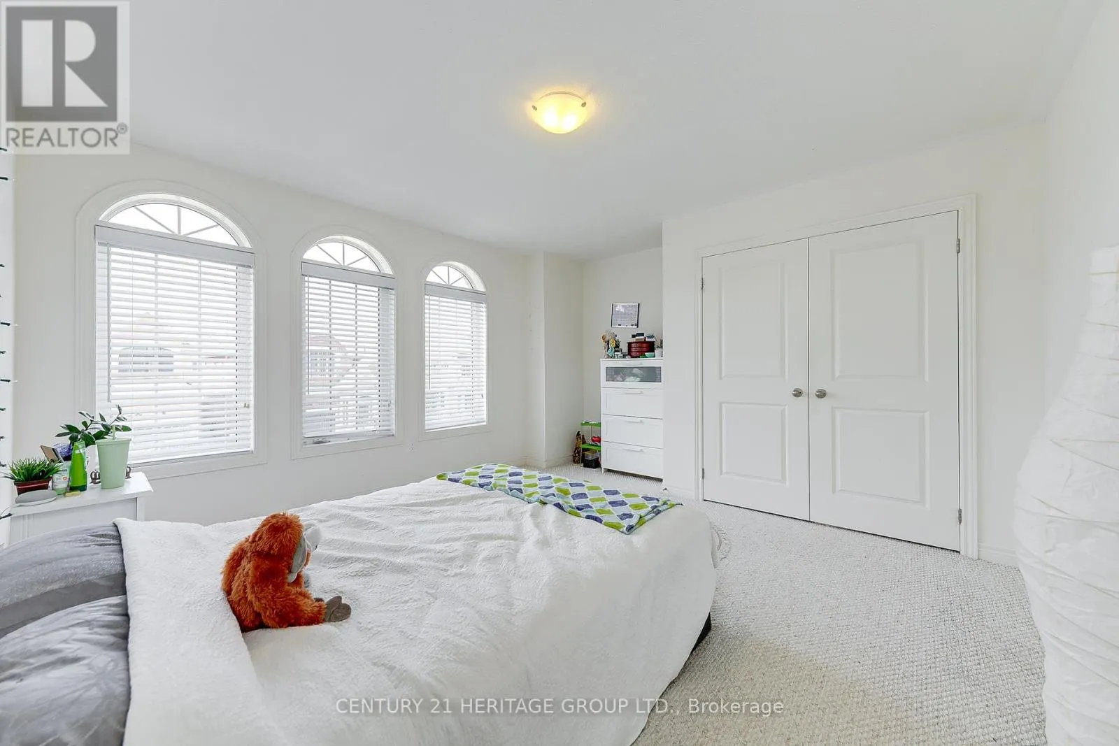 41 LEITH DRIVE