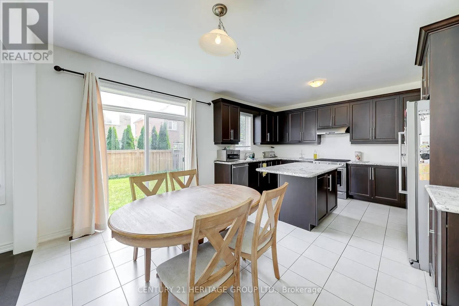 41 LEITH DRIVE