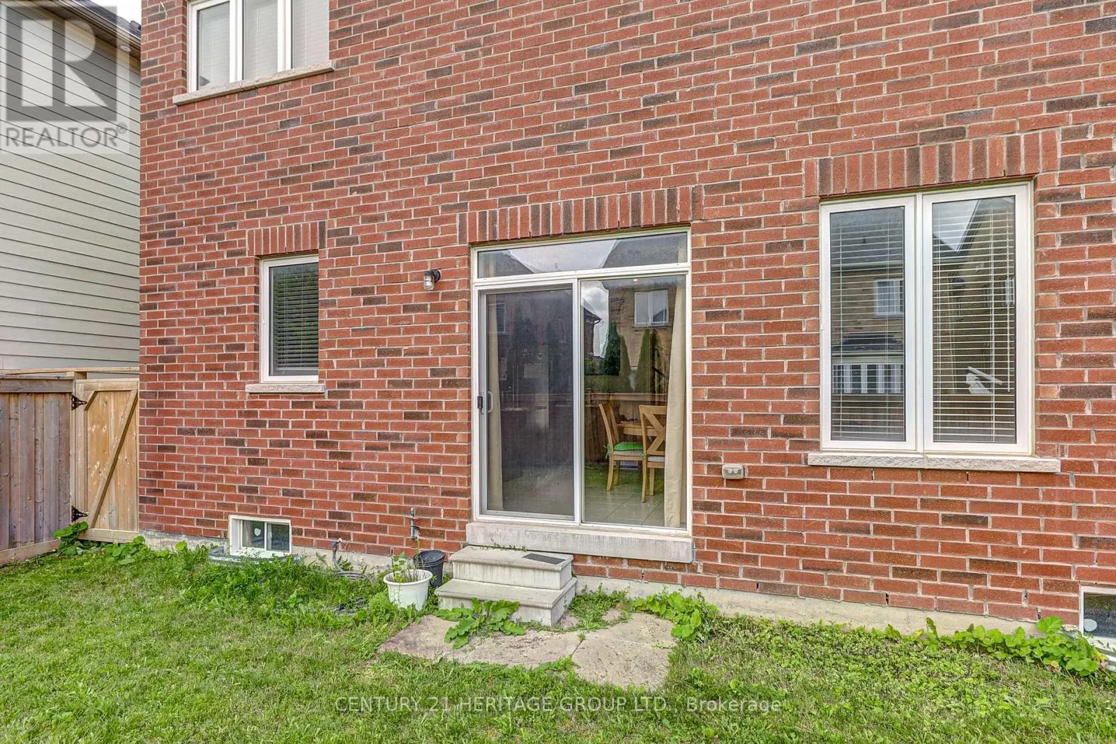 41 LEITH DRIVE
