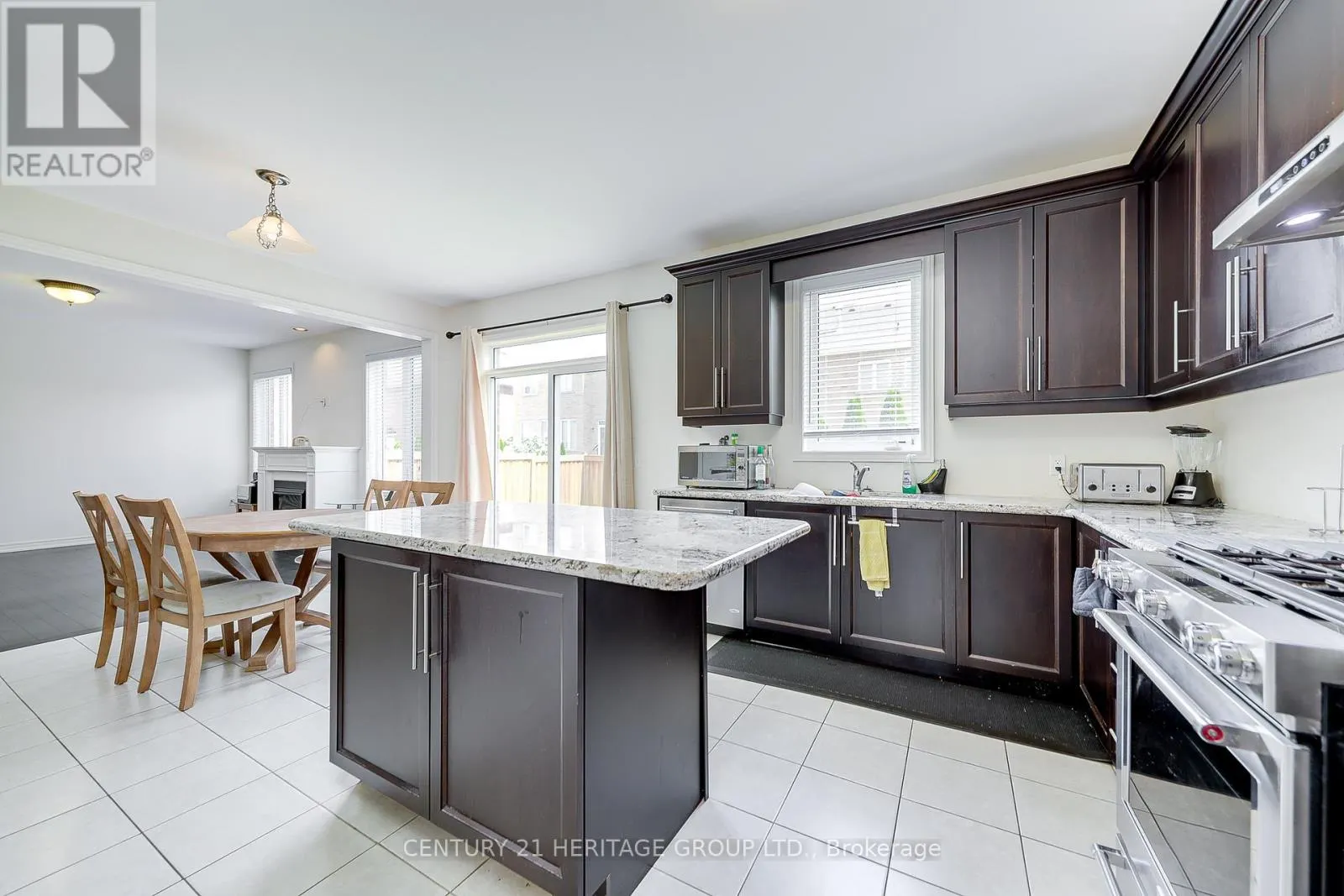 41 LEITH DRIVE