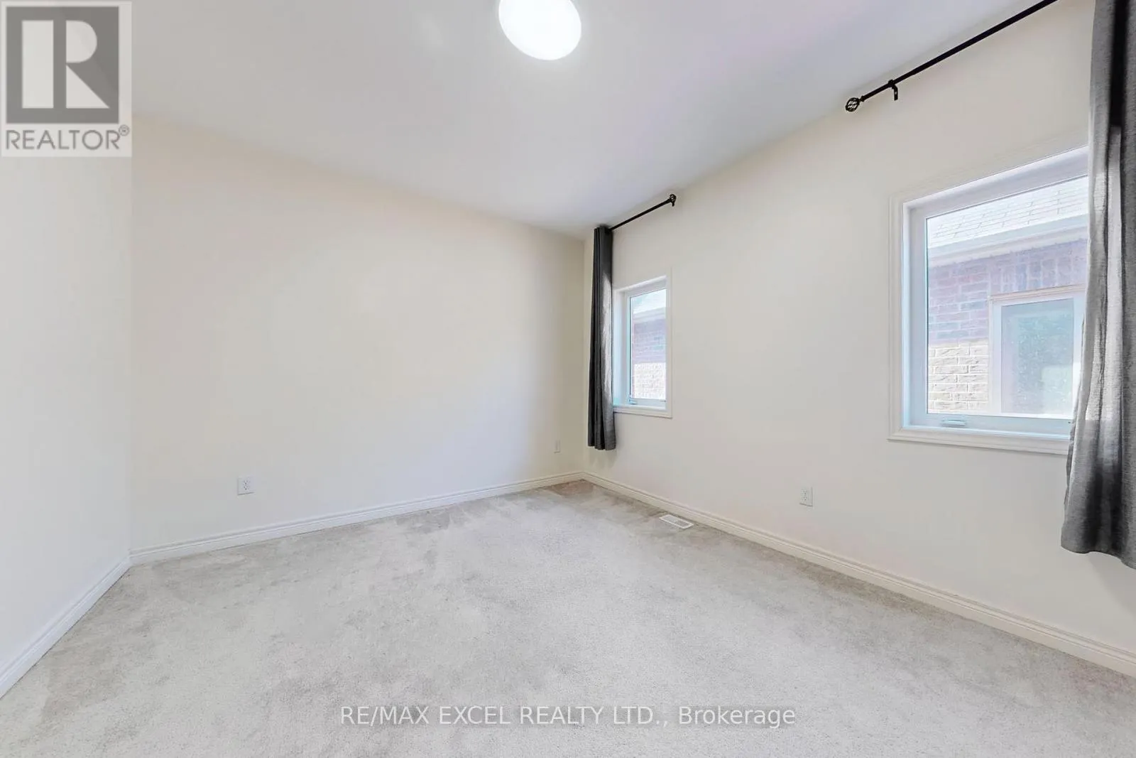 6 KAVANAGH AVENUE