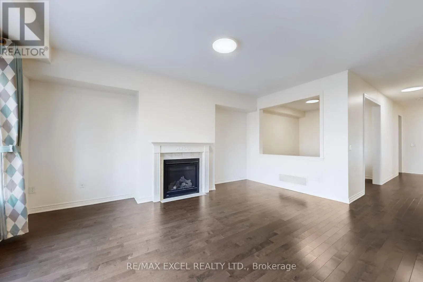 6 KAVANAGH AVENUE