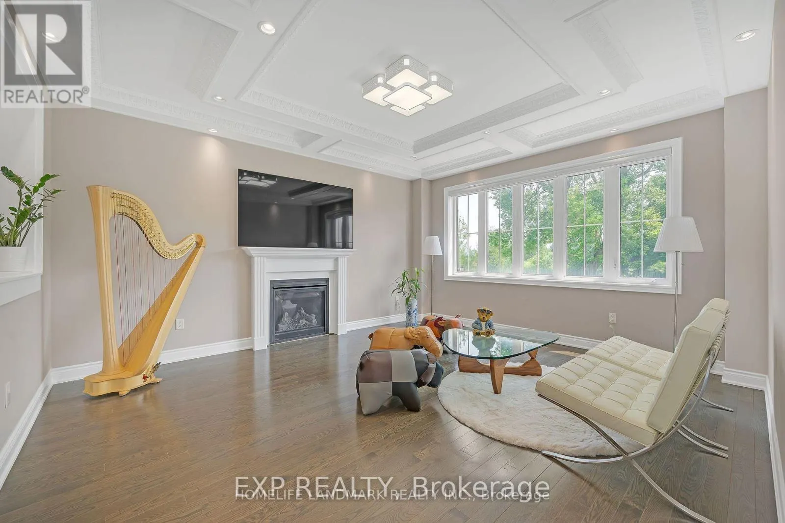 25 LADDER CRESCENT