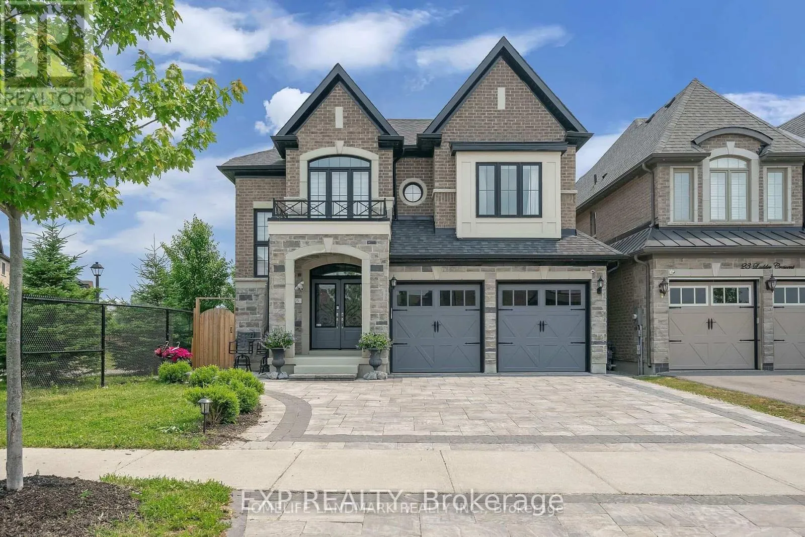 25 LADDER CRESCENT