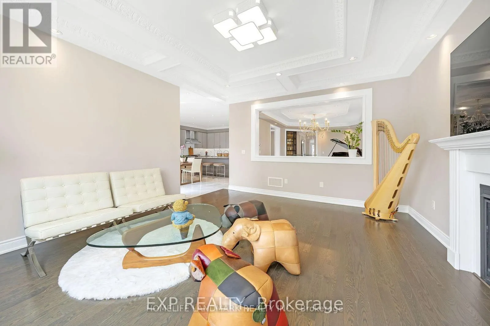 25 LADDER CRESCENT