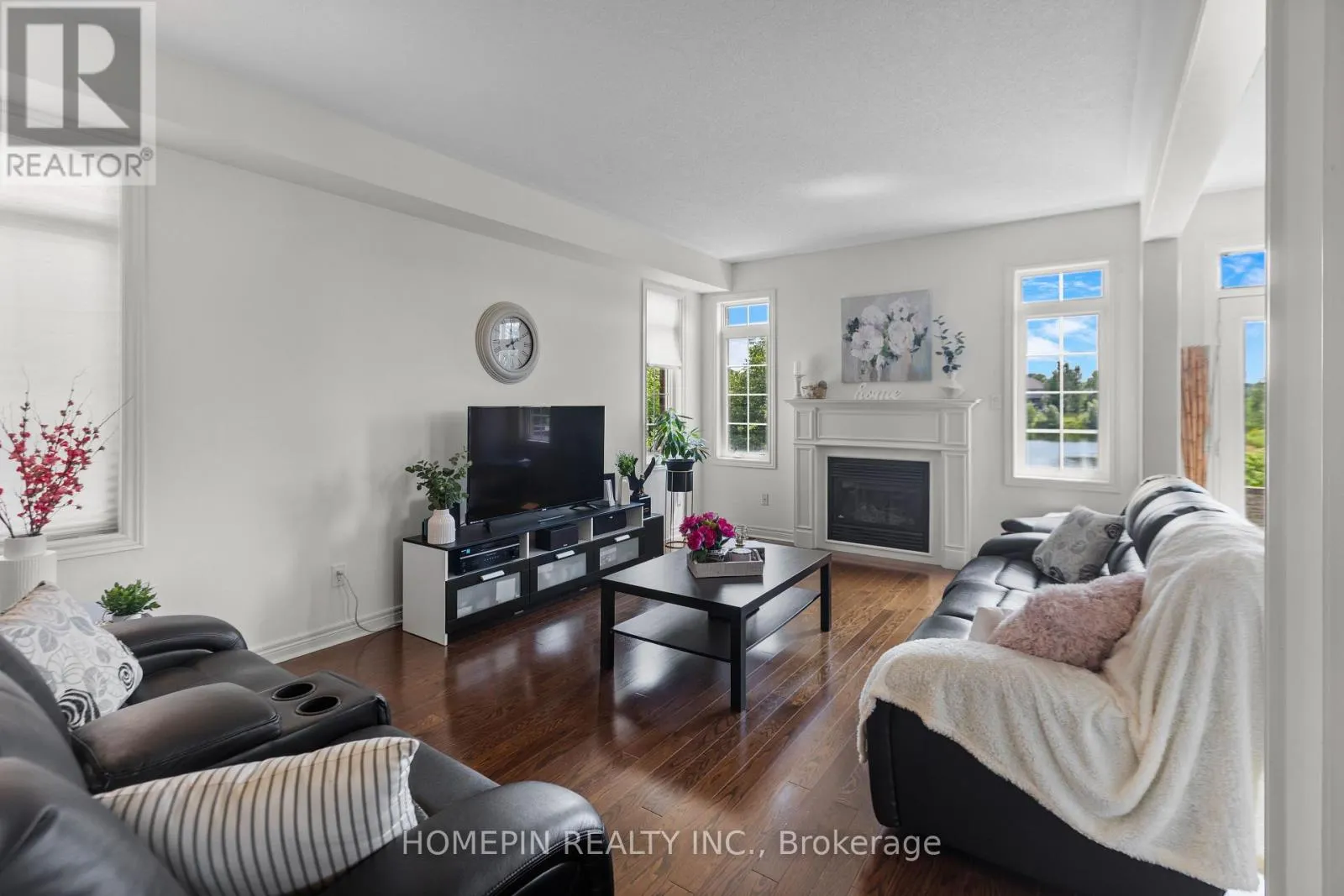 1 TREETOPS BOULEVARD