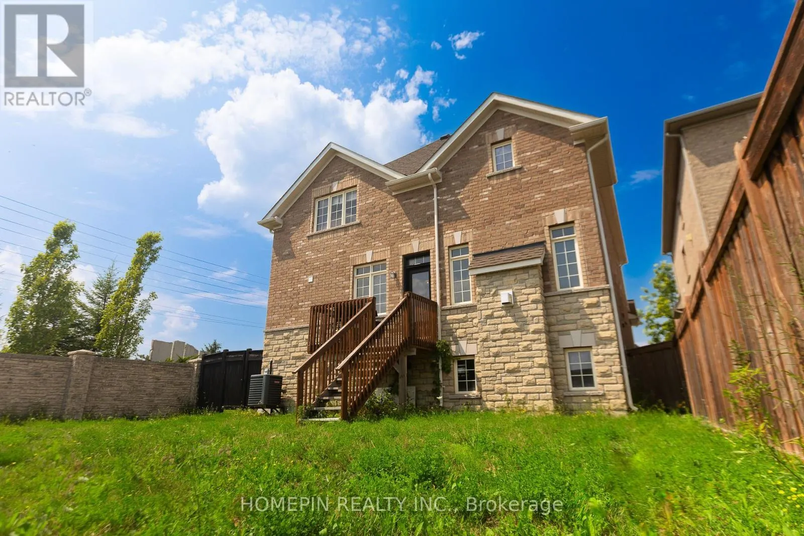 1 TREETOPS BOULEVARD