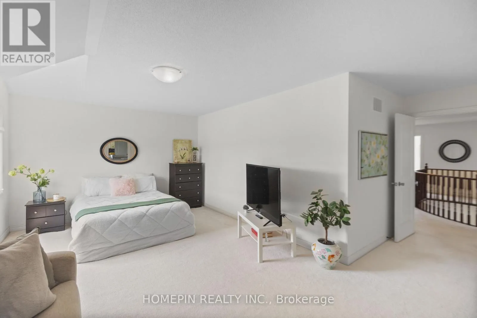 1 TREETOPS BOULEVARD